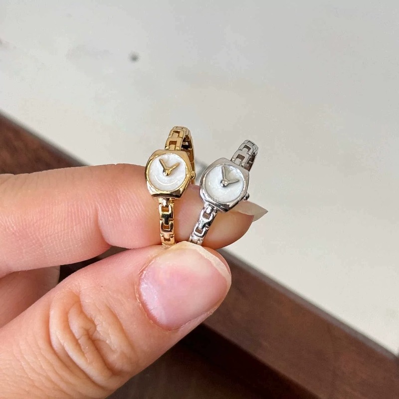 Unique Jewelry Watches - Benzersiz Saat Şeklinde Açılır Halka Minimalist