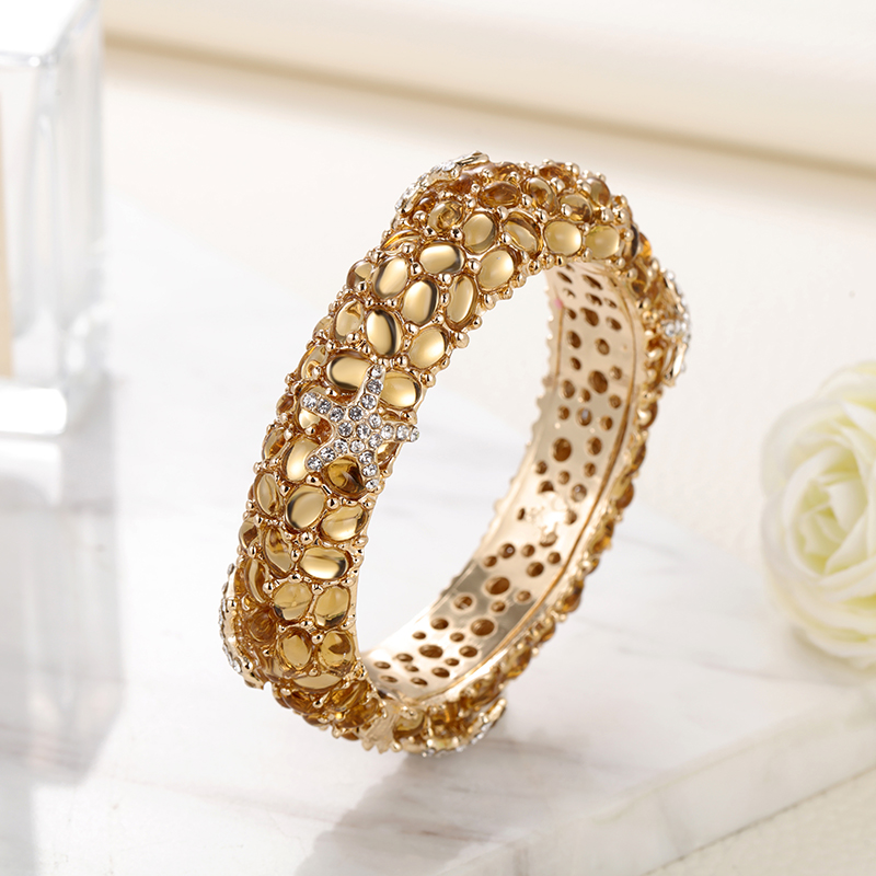 Sally'nin Cenneti Noel hediyes - Paradise Jewelry & Watches Llc Miami Photos incelemesi ve fiyatı