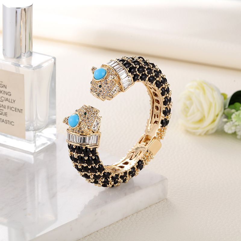 Sally'nin Cenneti Hayvan Bilez - Paradise Jewelry & Watches Llc Miami Photos incelemesi ve fiyatı