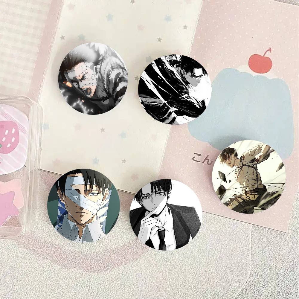 Levi Ackerman Attack On Titan  - Levi Jewelry & Watches Inc incelemesi ve fiyatı